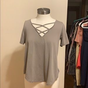Criss cross t-shirt
